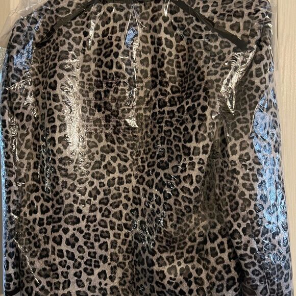 Kasper Charcoal Gray leopard print suit jacket. Size 18 - Picture 4 of 4